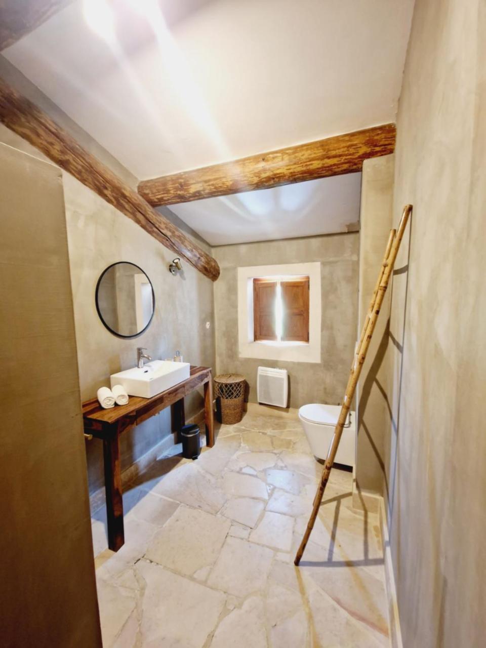 Mas Du Rollier Chambres D'Hotes Eygalieres  Exterior photo